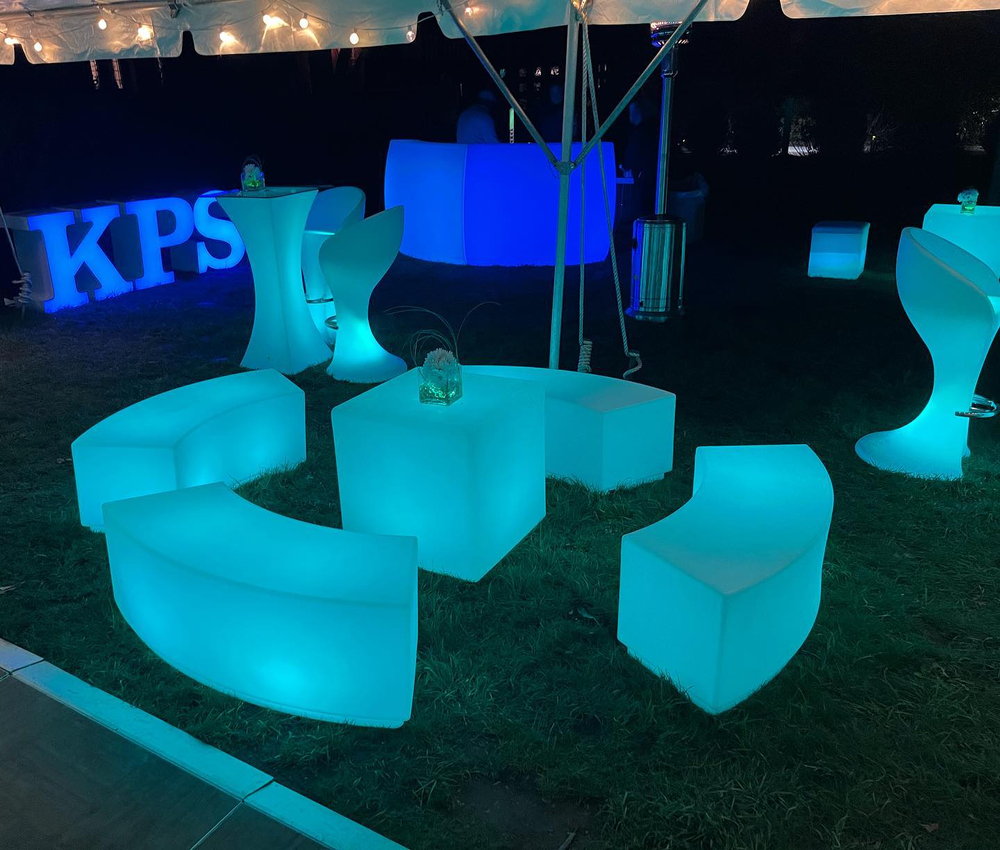 Event Wedding Party Rental Sto - огляд і ціна Outdoor Furniture Rental For Party